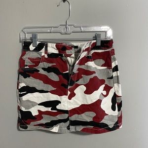 Camo printed skirt